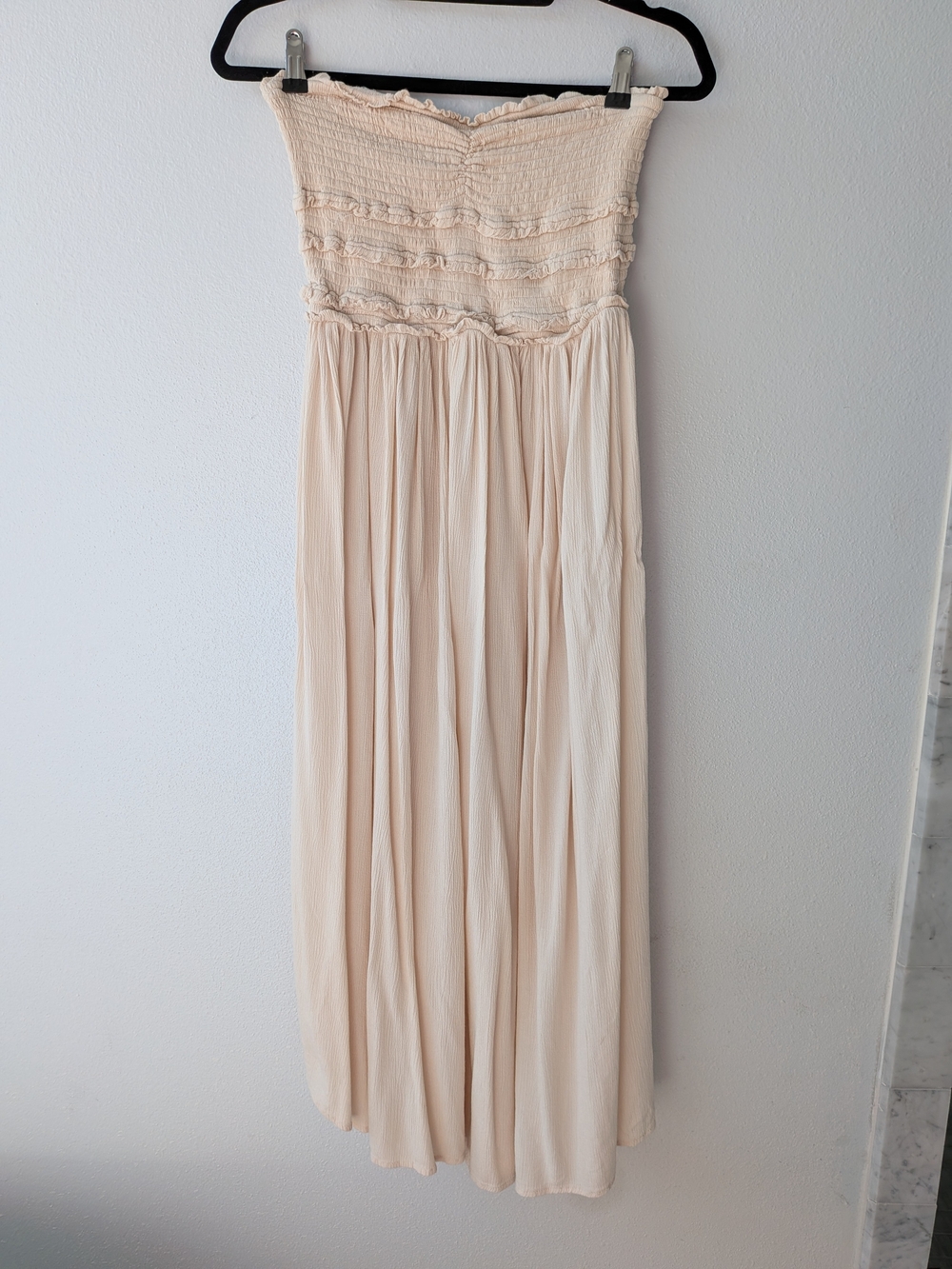 O'Neill Strapless Cream Maxi Dress with Smocked Bodice M